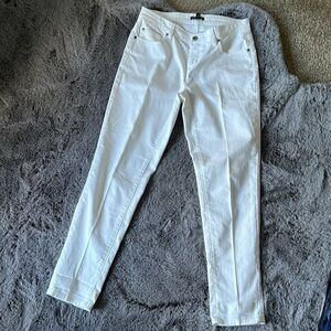 Eileen Fisher White Denim organic cotton jeans size 4